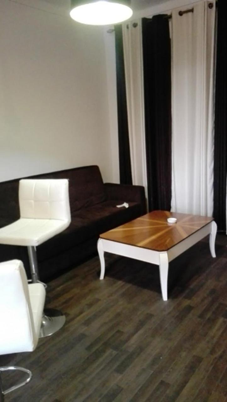 Rais Hotel Algiers Buitenkant foto