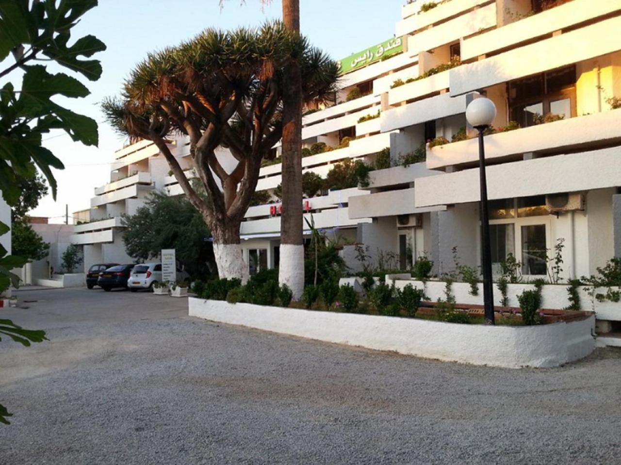 Rais Hotel Algiers Buitenkant foto